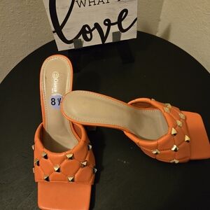 Olivia & Kate (New York) Size 8.5 Color Orange